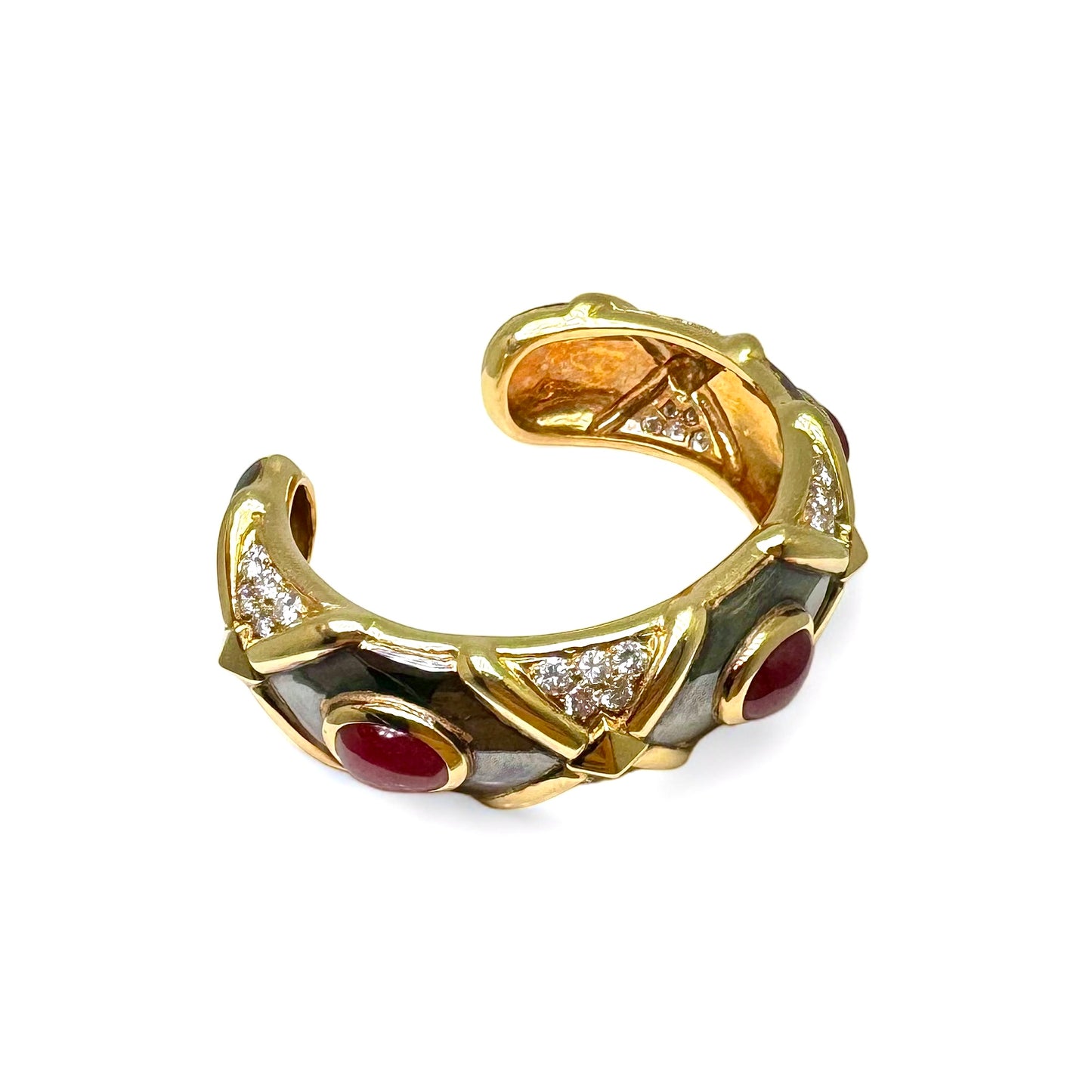 Bracelet vintage jonc en or noirci et jaune orné de rubis et diamants.