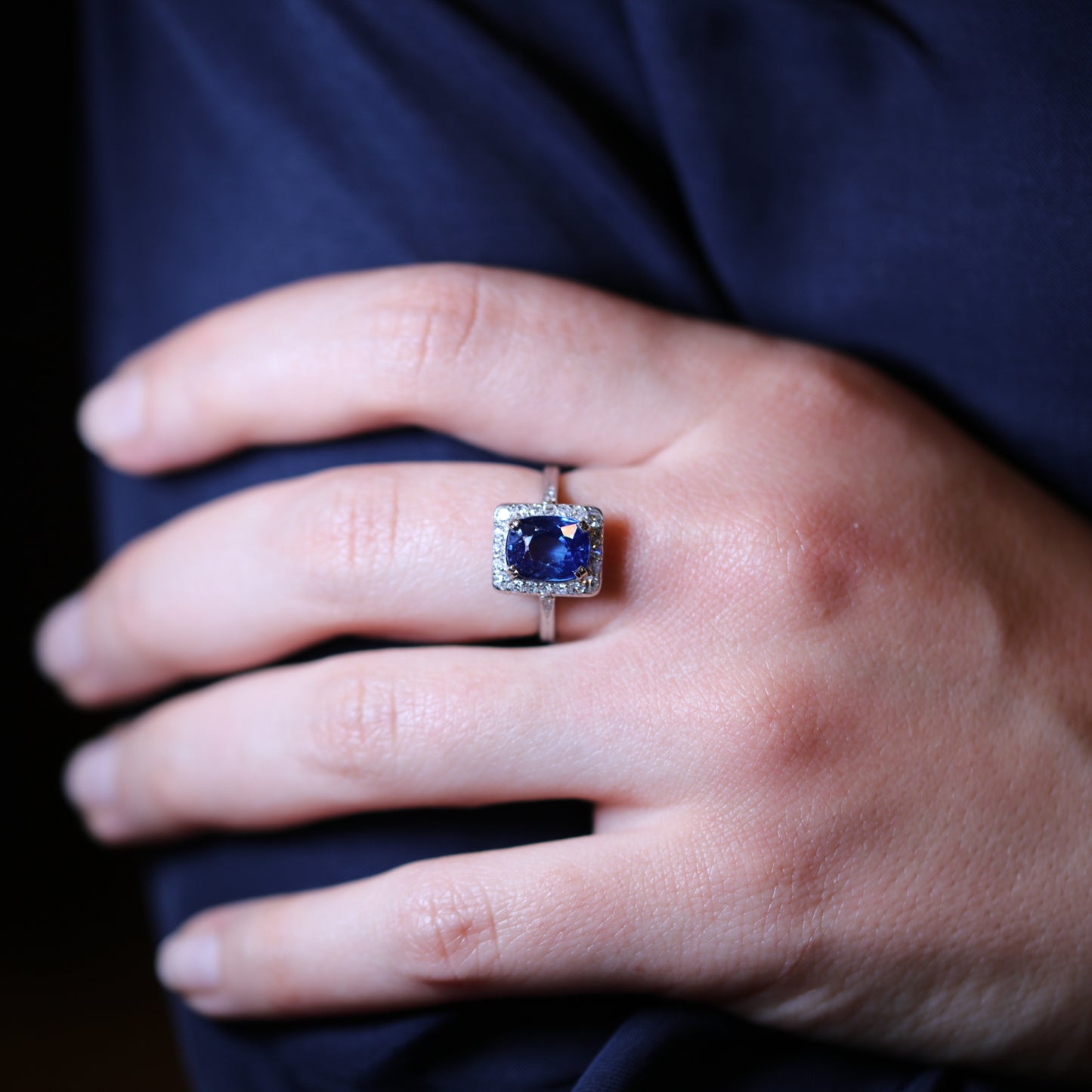 Bague ancienne saphir naturel et diamants