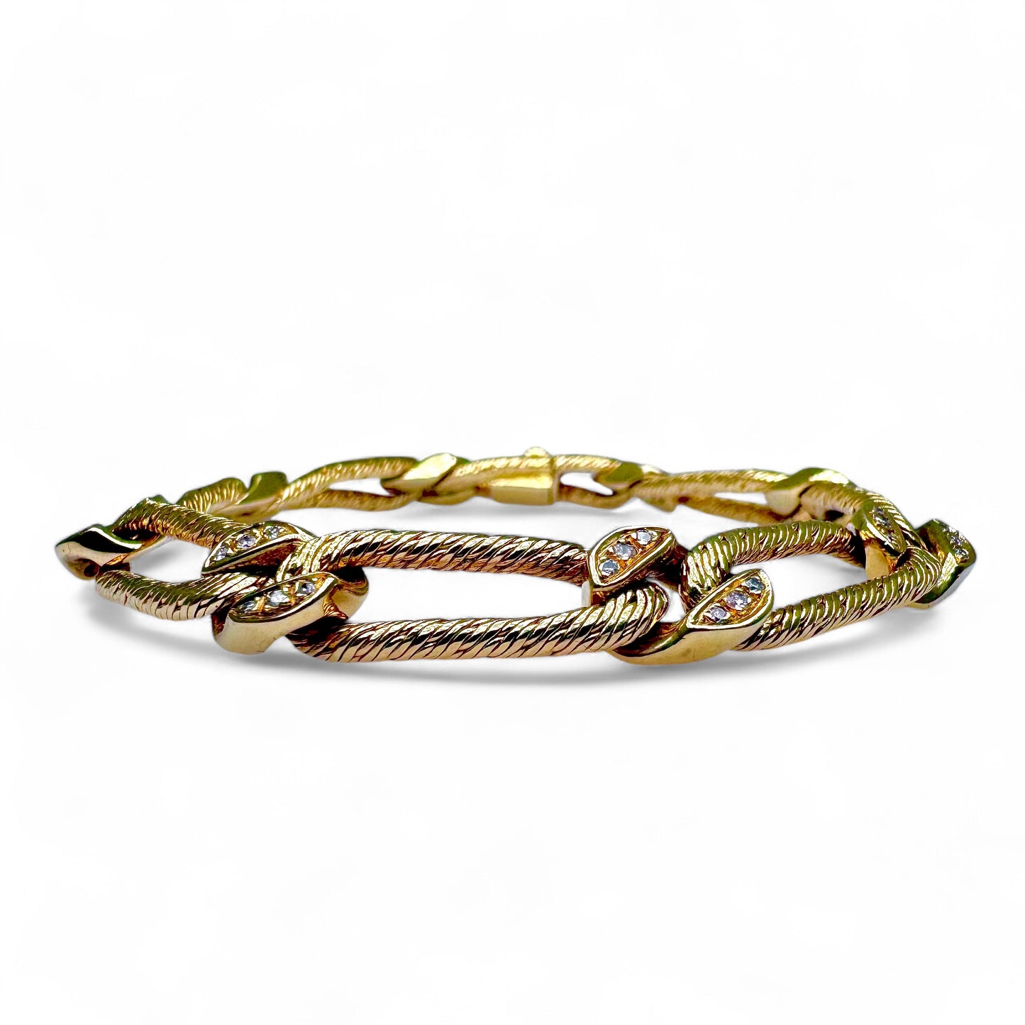 Georges LENFANT. Bracelet en or jaune pavé de diamants.