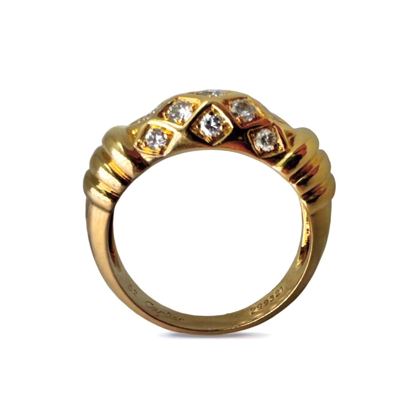 CARTIER Bague jonc résille orné de diamants.
