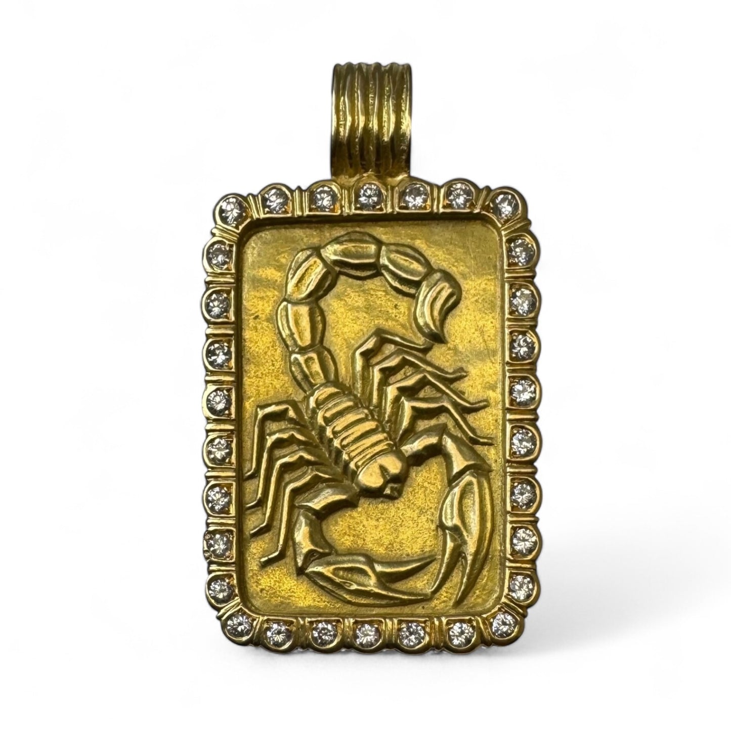 FRED Pendentif scorpion