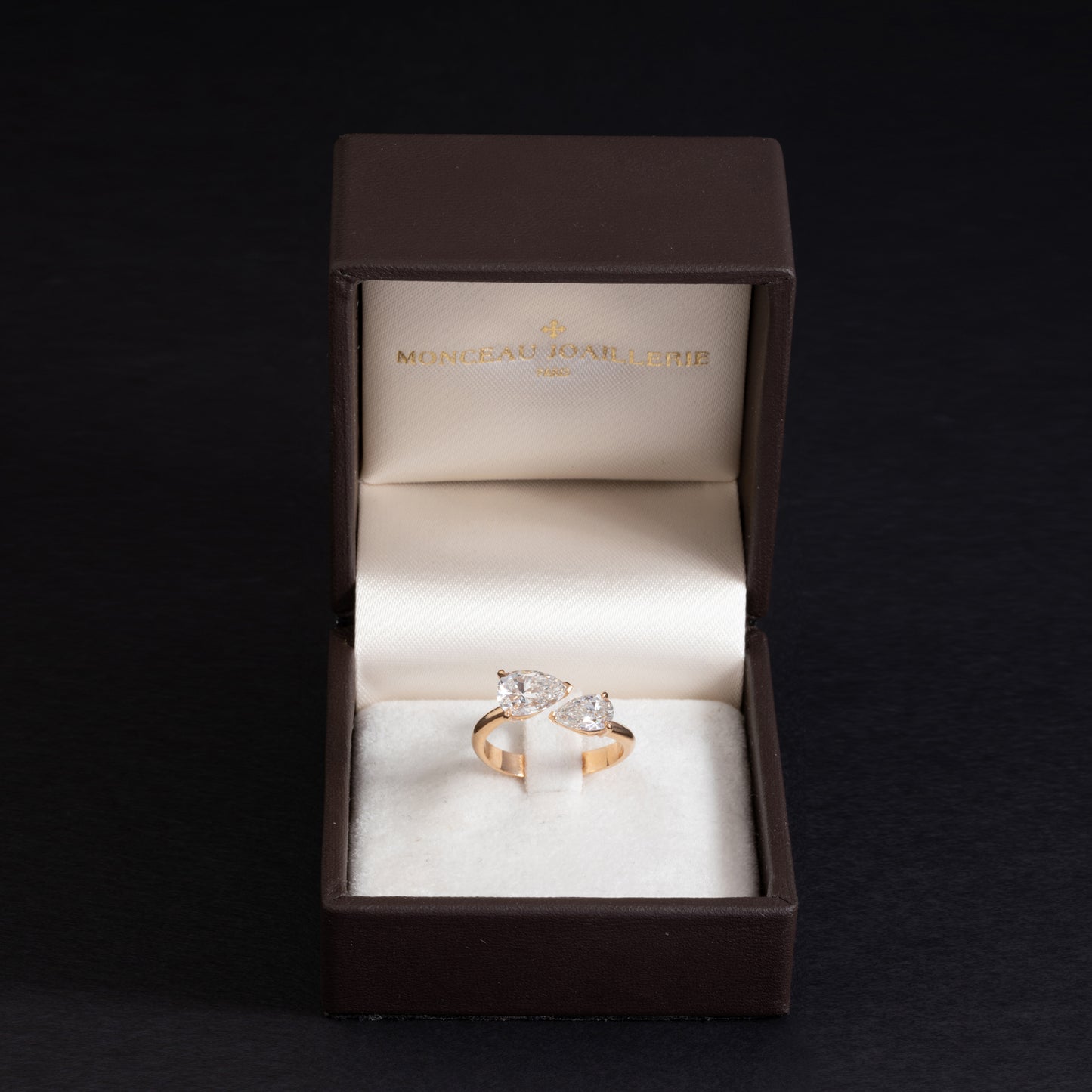 "Toi et Moi" ring in pink gold and diamonds