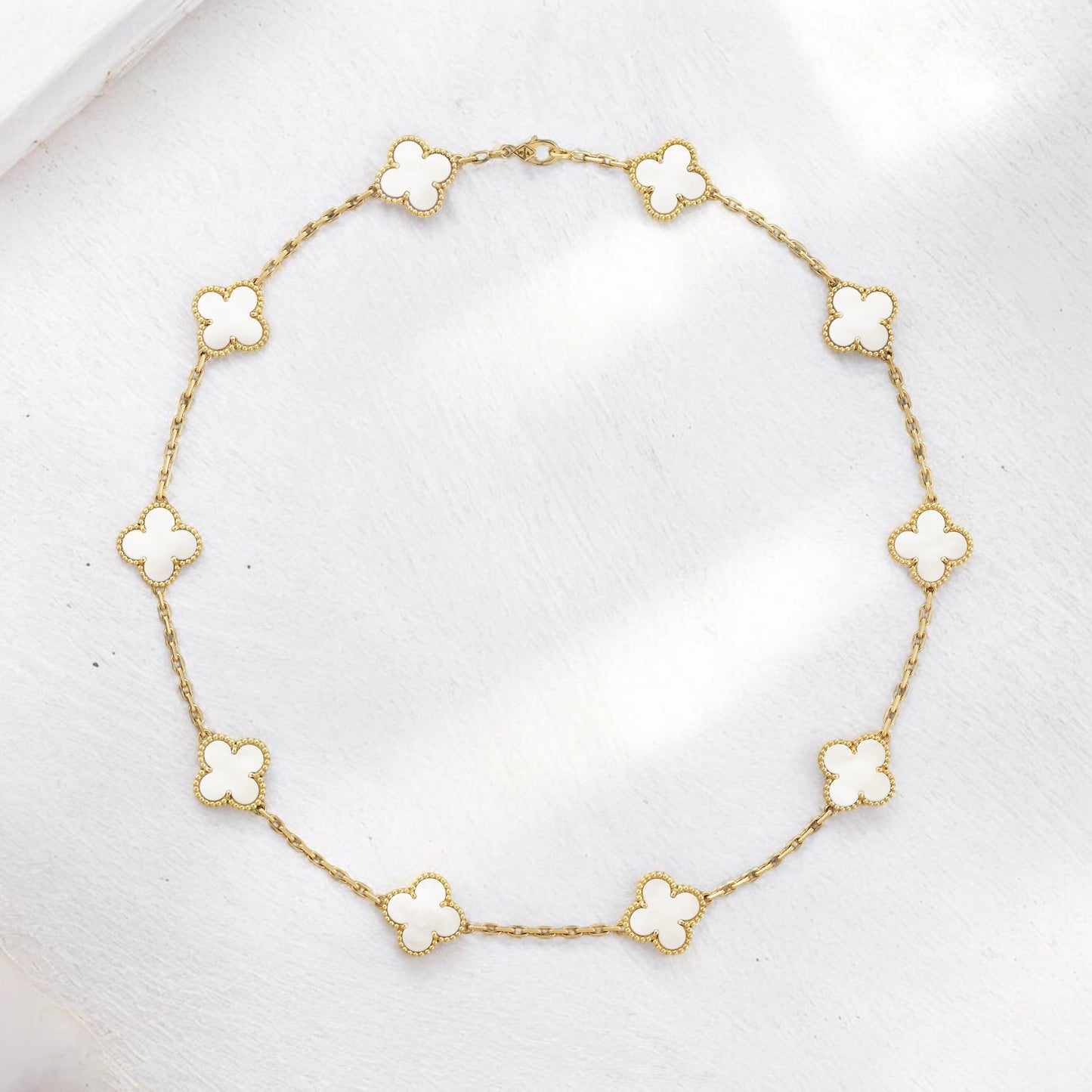 Van Cleef & Arpels Collier Vintage Alhambra 10 motifs